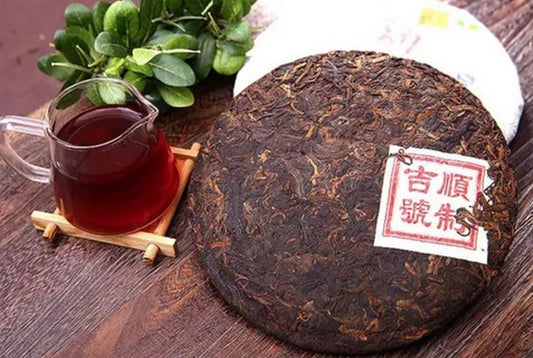 Skarb Ziemi Yunnan: Odkryj Tajemnicę Wiecznie Młodego Pu-erh!